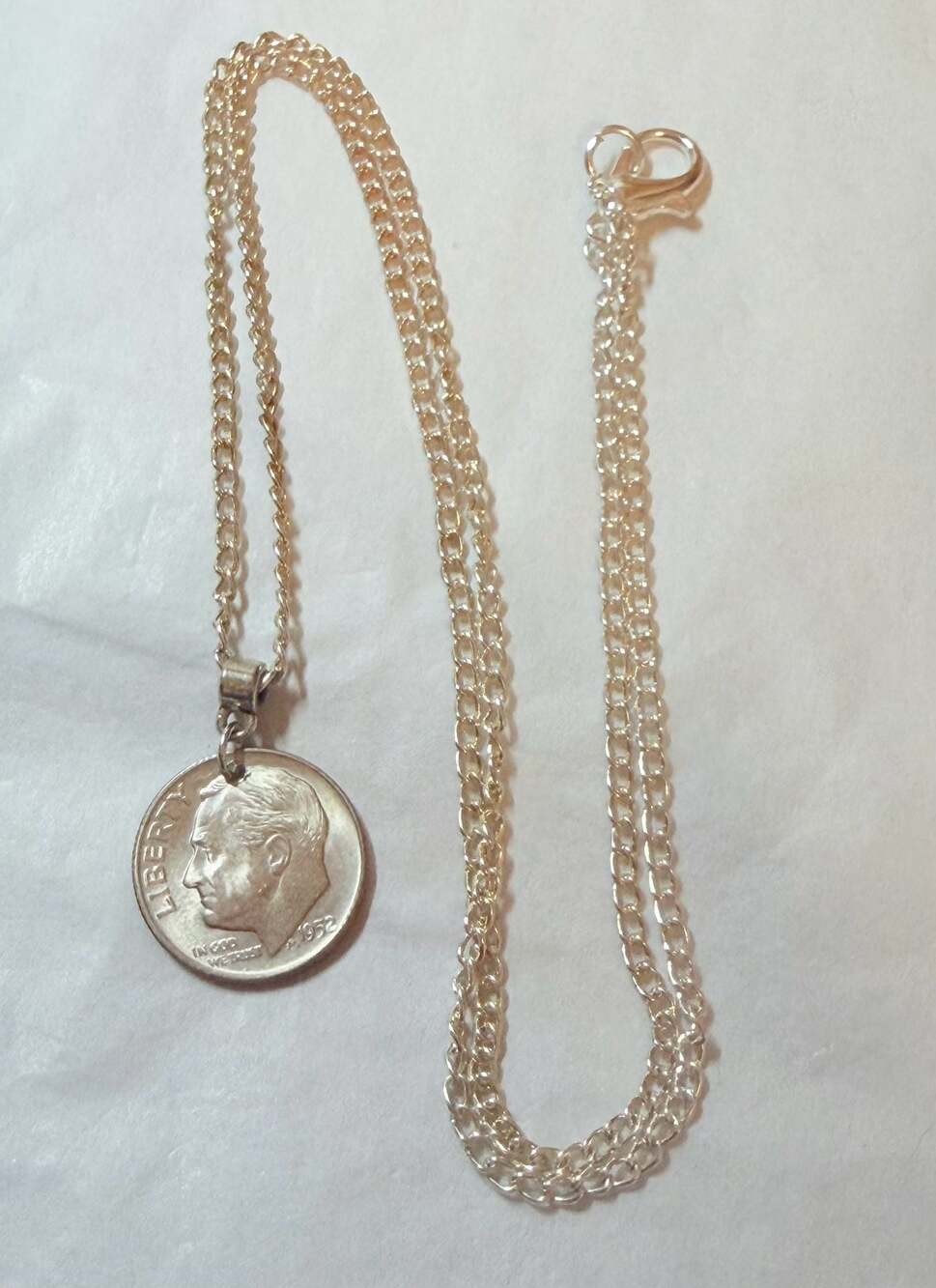 Sterling Silver US Roosevelt 1952  Dime Pendant Necklace 20"